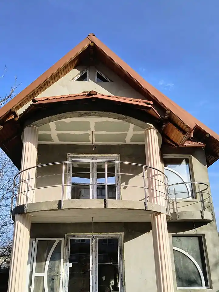 Balustrade inox pentru balcoane în Brașov - model realizat de Real Inox