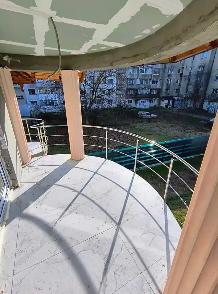 Balustradă inox pentru balcon exterior