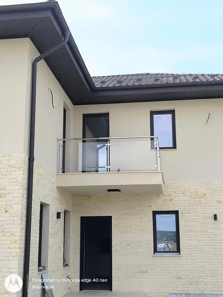 Balustrade inox pentru balcoane în Bărcănești, Prahova - model realizat de Real Inox