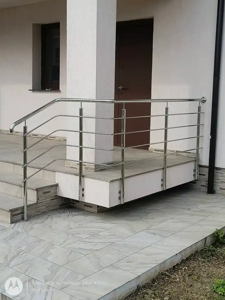 Balustrade inox clasice în Dâmbovița - model realizat de Real Inox