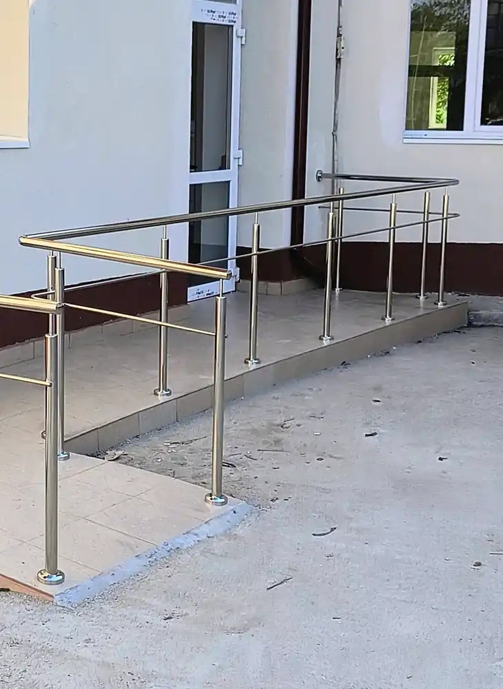 Balustrade inox clasice în Dâmbovița - model realizat de Real Inox