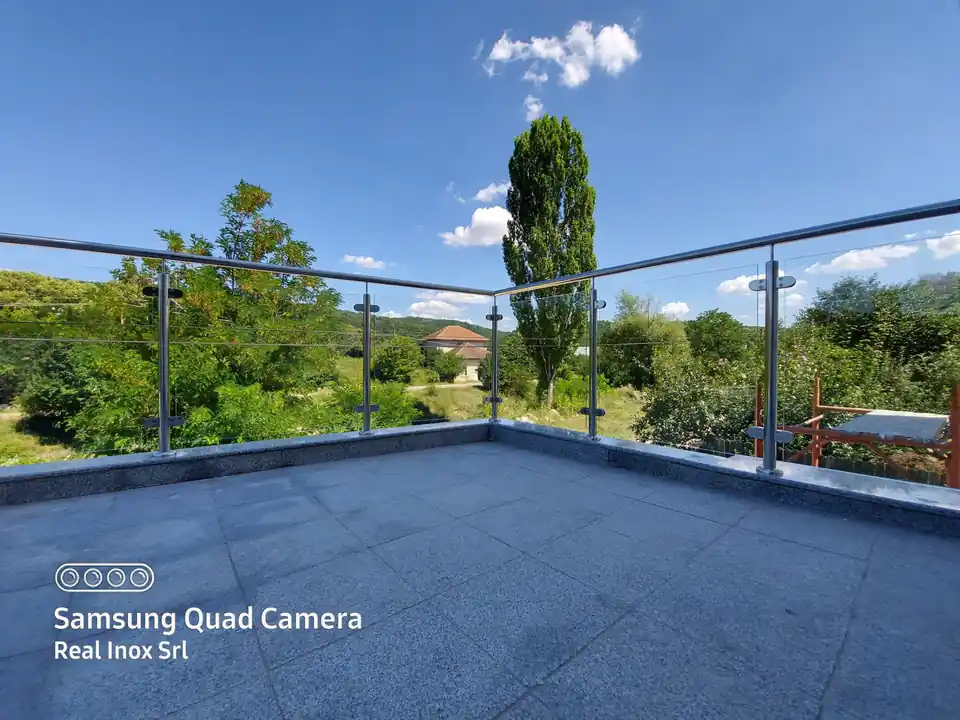Balustrade inox pentru terase în Giurgiu - model realizat de Real Inox